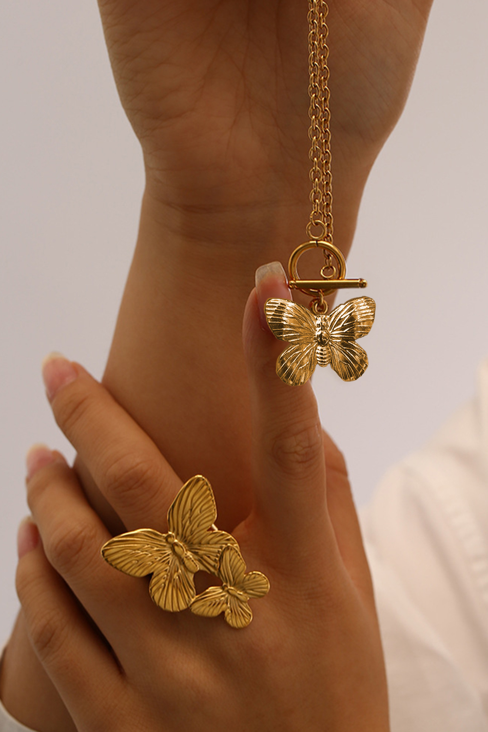 Gold Butterfly Pendant Plated Alloy Necklace - loveforevers
