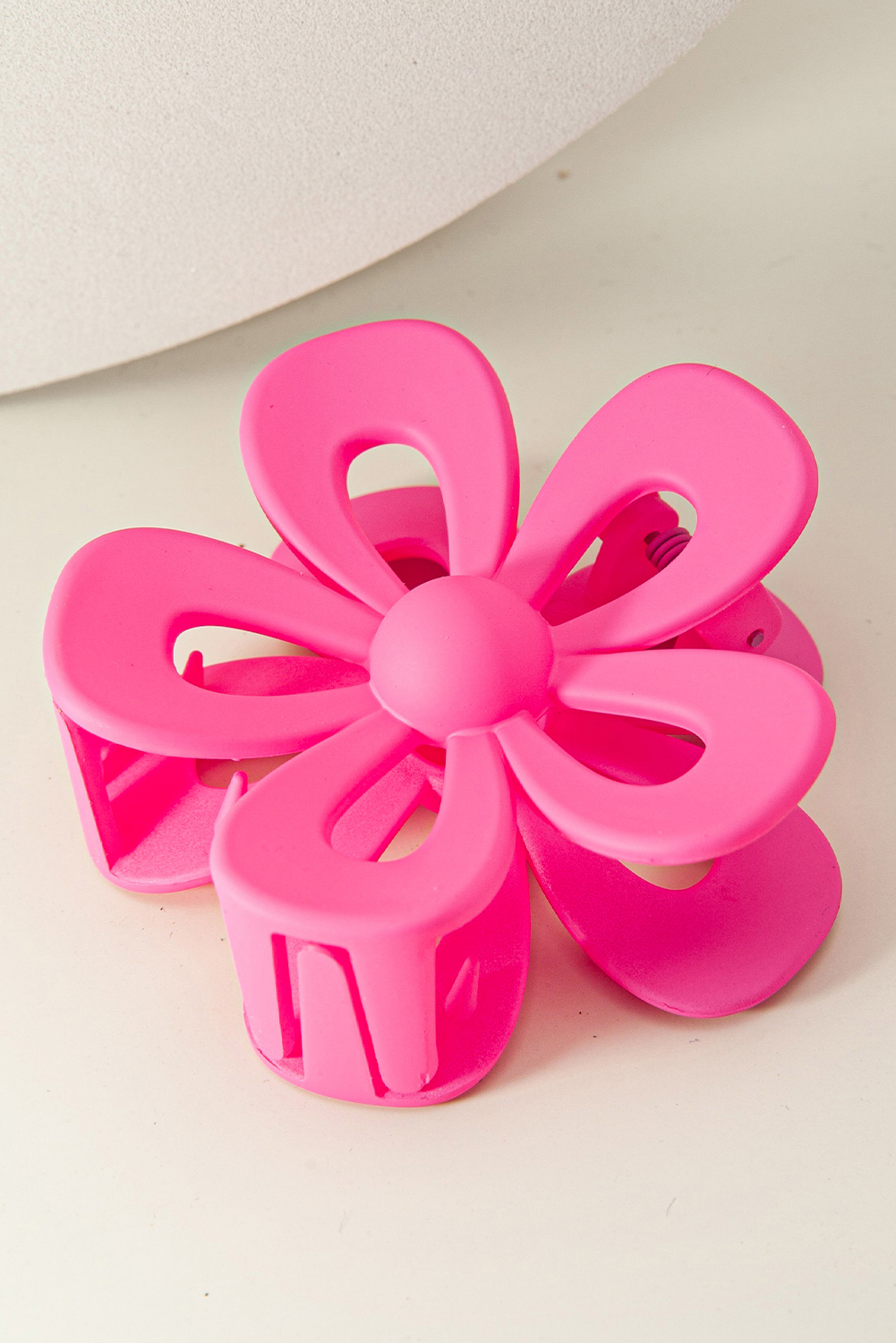 Rose Red Sweet Hollowed Flower Shape Claw Clip - loveforevers