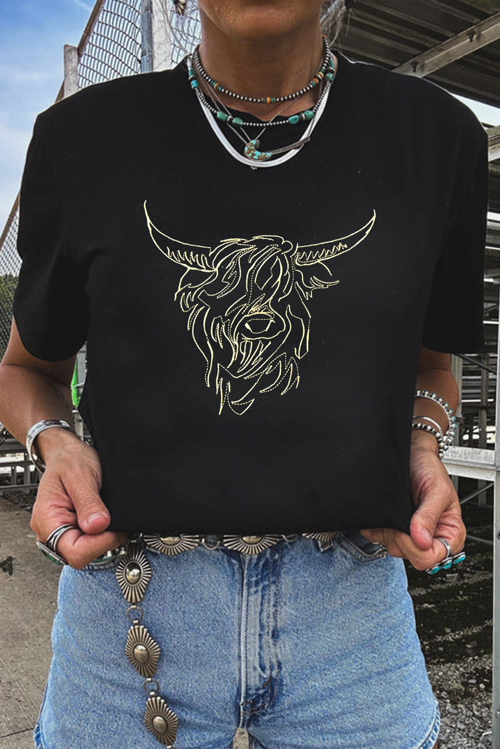 Black Western Bull Head Embroidered Pattern T Shirt - loveforevers