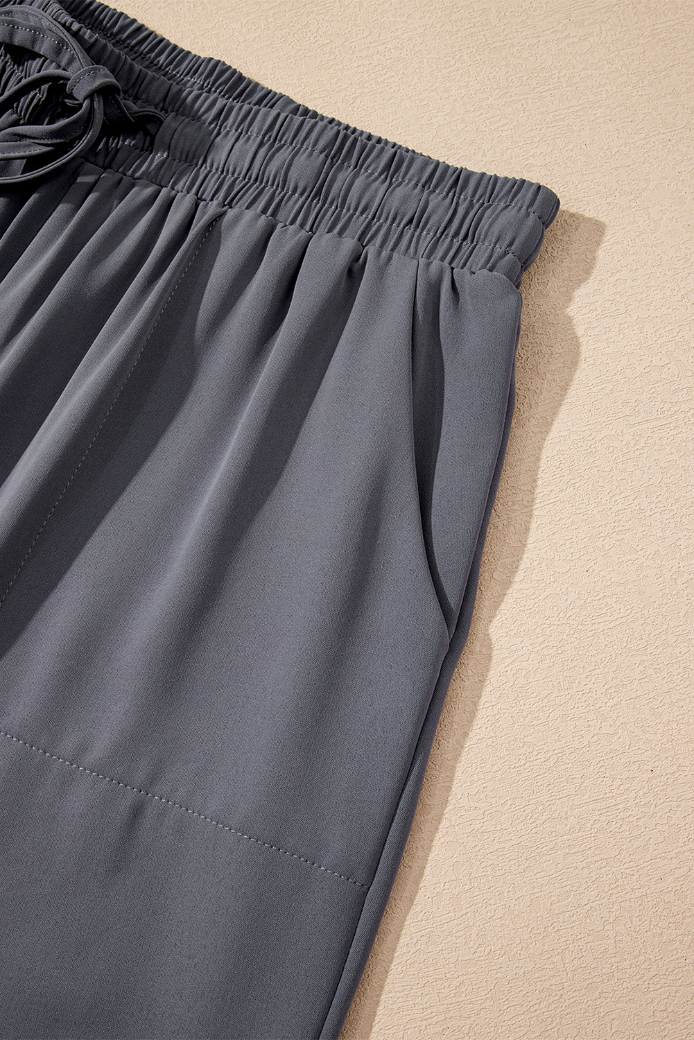 Black Drawstring Elastic Waistband Pocketed Cropped Jogger Pants - loveforevers