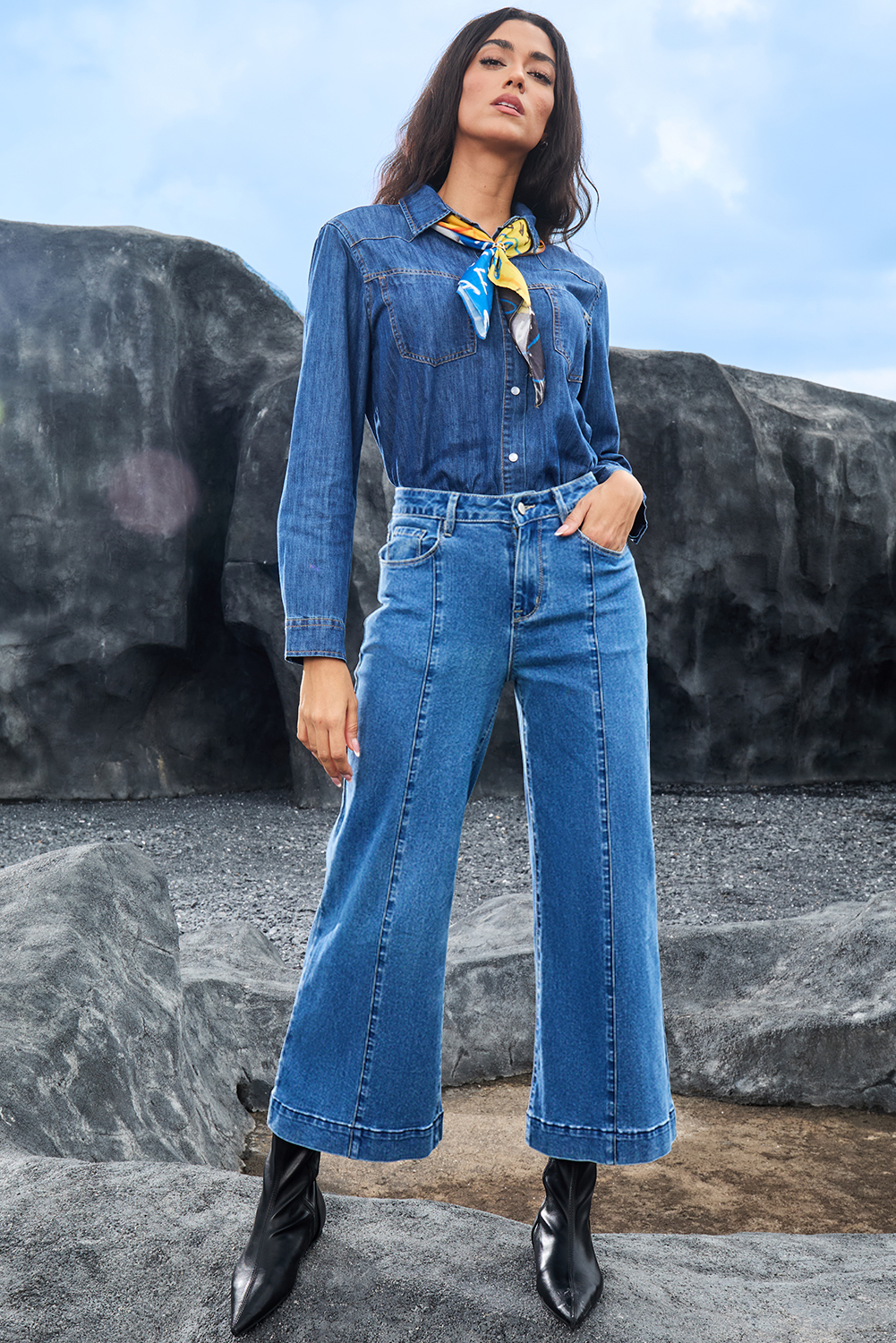 Black Plain Seam Detail Flared Bottom Ankle Length Jeans - loveforevers