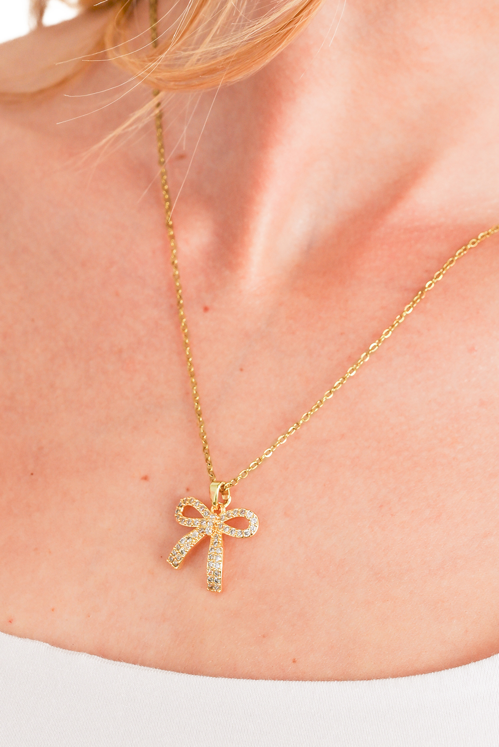 Gold Plated Rhinestone Bowknot Pendant Necklace - loveforevers