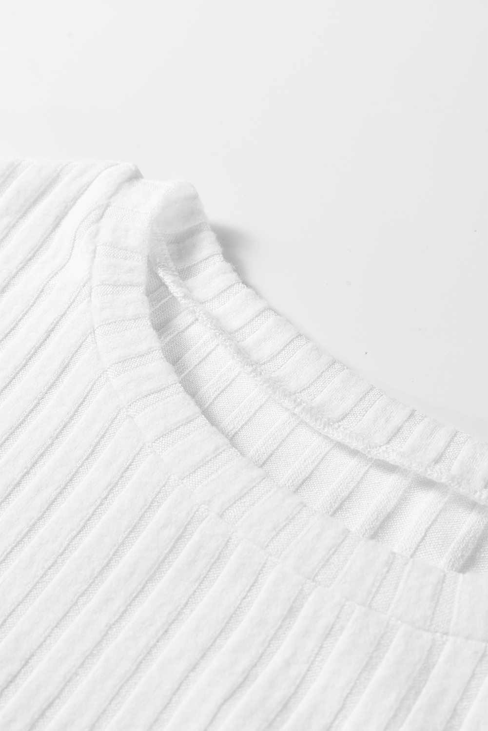 White Ribbed Texture Round Neck Long Sleeve Rounded Hem Knit Top - loveforevers