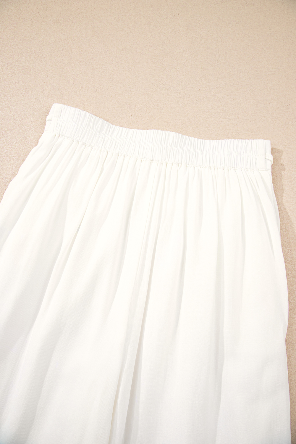 White Solid Drop Waist Pleated Wide Leg Casual Pants - loveforevers
