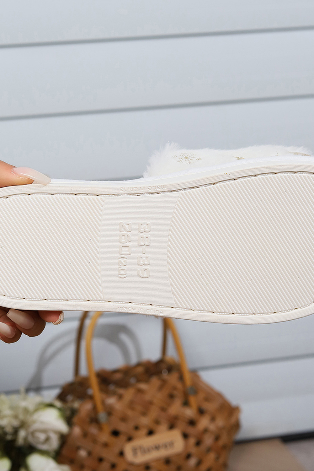 White Christmas Fashion Printed Open Toe Plush Slippers - loveforevers