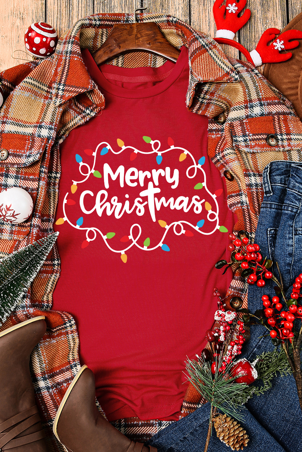 Red Merry Christmas Lights Print Crew Neck T Shirt - loveforevers