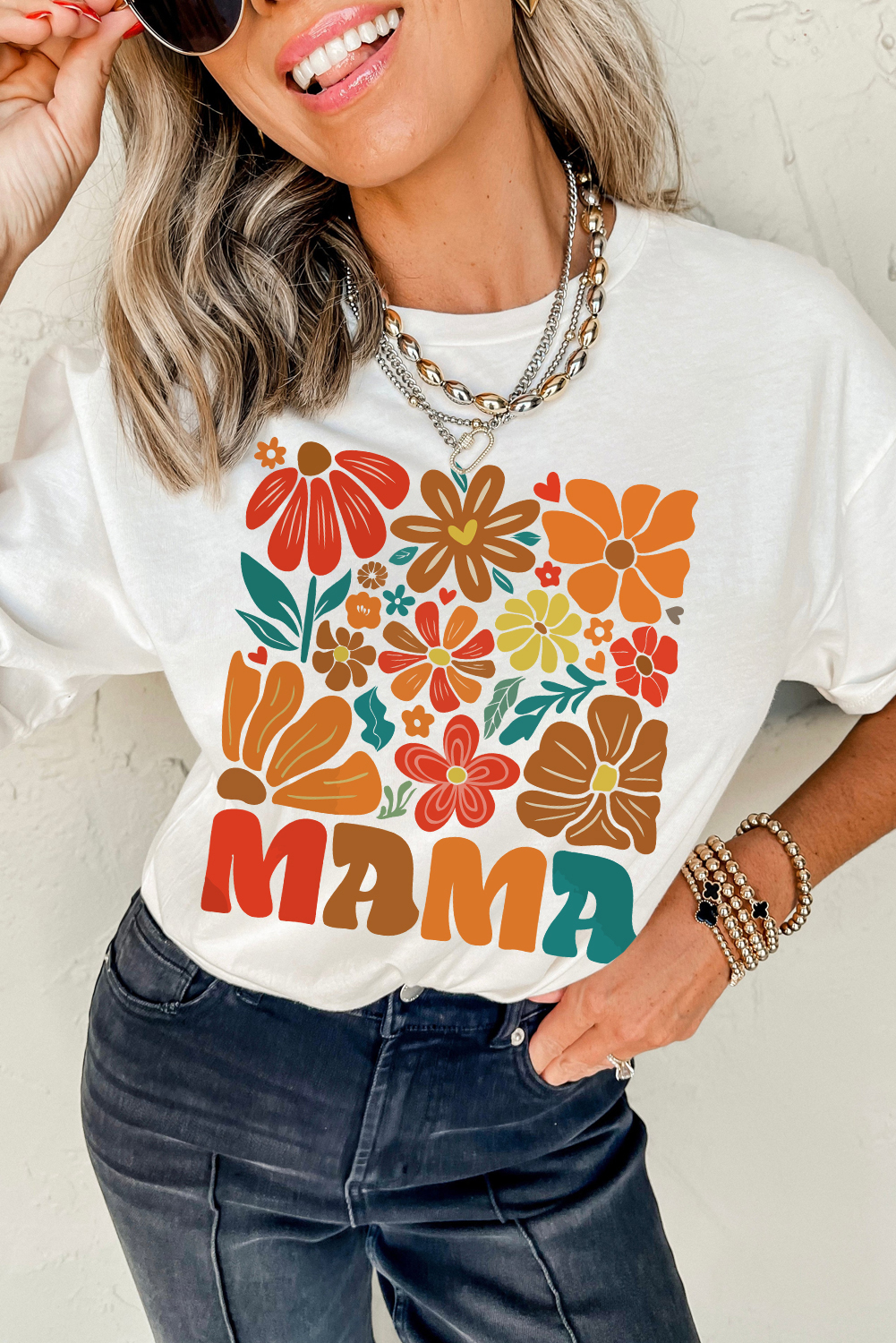 White MAMA Flower Graphic Crewneck Tee - loveforevers